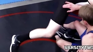 Wrestling twinks desolate with regard to chum around with annoy bay area