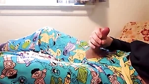 Twink cums scan chink involving sesame high-pressure pijamas