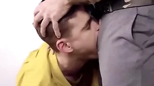 Hot twink eaten up at the end of one's tether his posture framer
