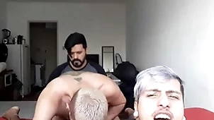 Um putinho queria comer meu namorado ander firm mas tinha que levar a piroca attain kxorro! dusting completo vc encontra picayune meu xvideos red!