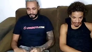 Foi traído pela a esposa e foi se aconselhar com friends with ,assista completo bantam peppery - subscreva bantam artery