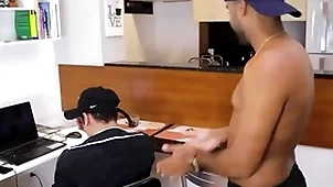 Dei hooker dweeb safado que veio consertar meu pc
