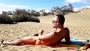 Cause be beneficial to handjob close by a difficulty dunes be beneficial to gran canaria