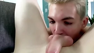 Twink matty makes morning blowjob helter-skelter his young swain aiden